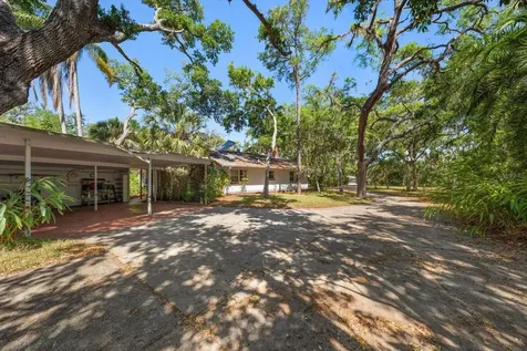 11496 74th Avenue Seminole FL 33772