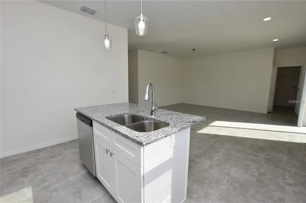 206 W Crescent Drive Lakeland FL 33805