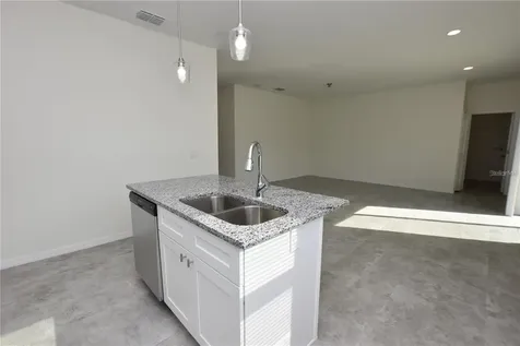206 W Crescent Drive Lakeland FL 33805