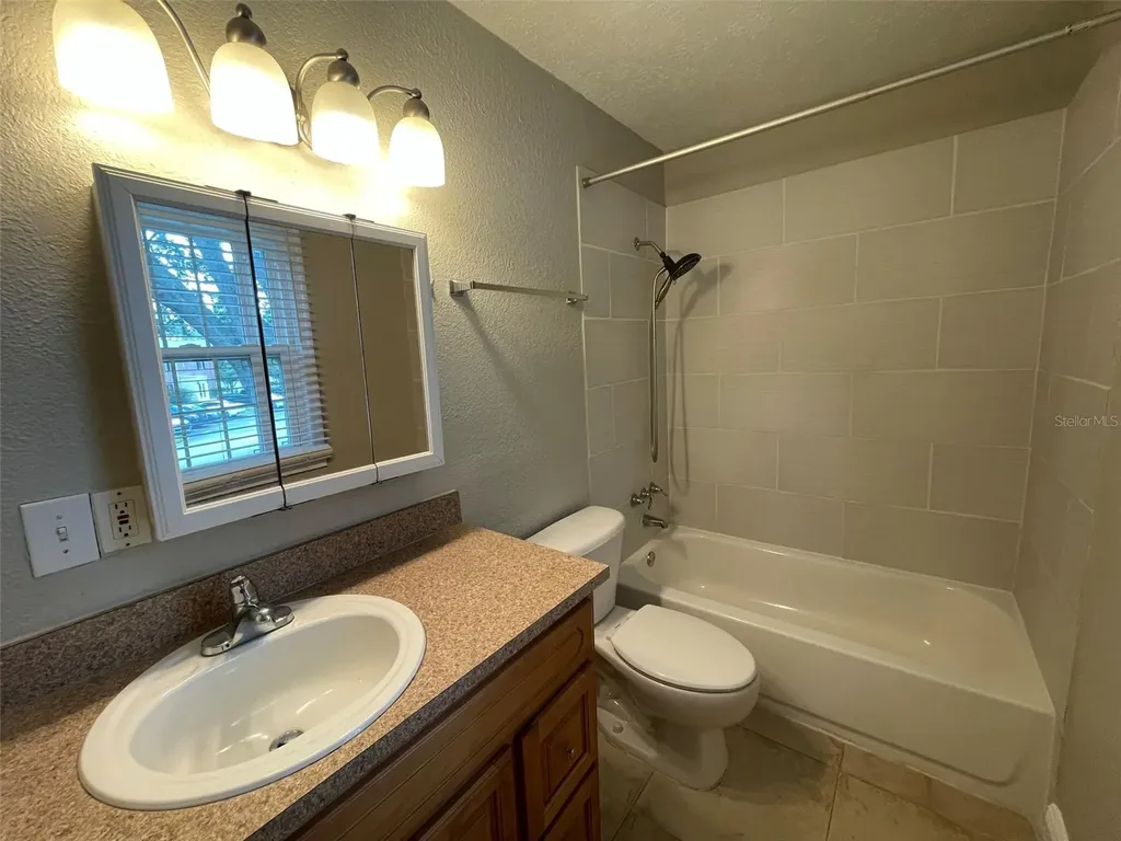 13686 Orange Sunset Drive Tampa FL 33618