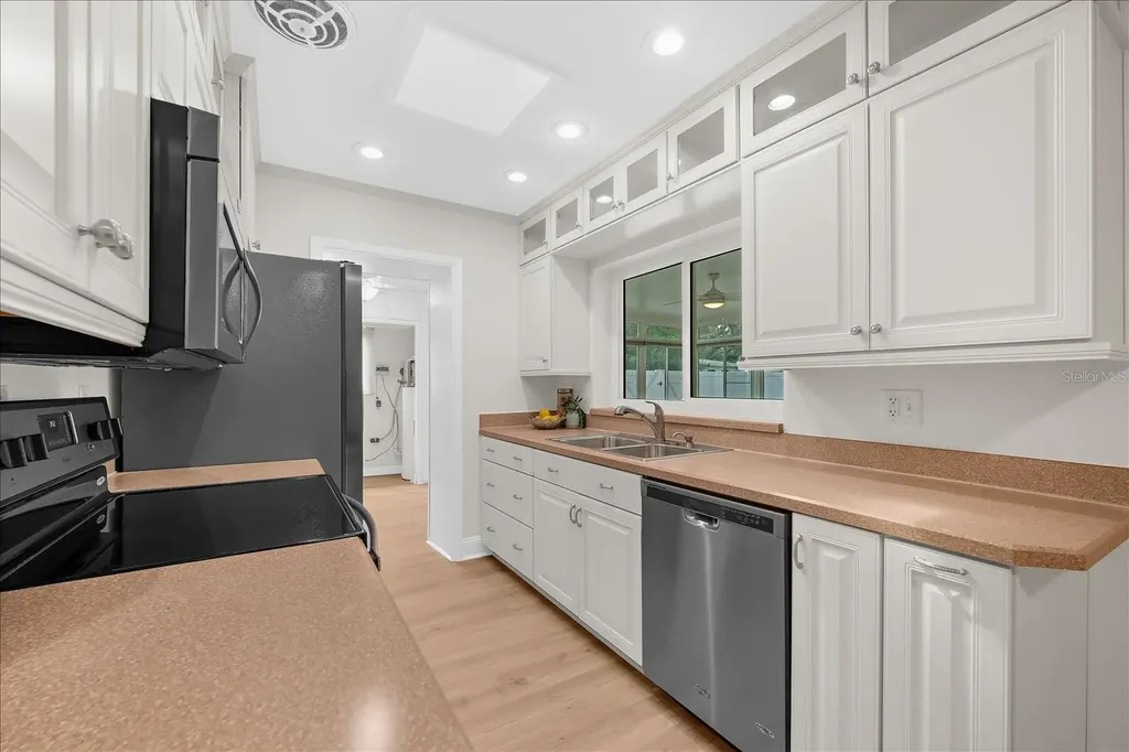 3315 W Beaumont Street Tampa FL 33611