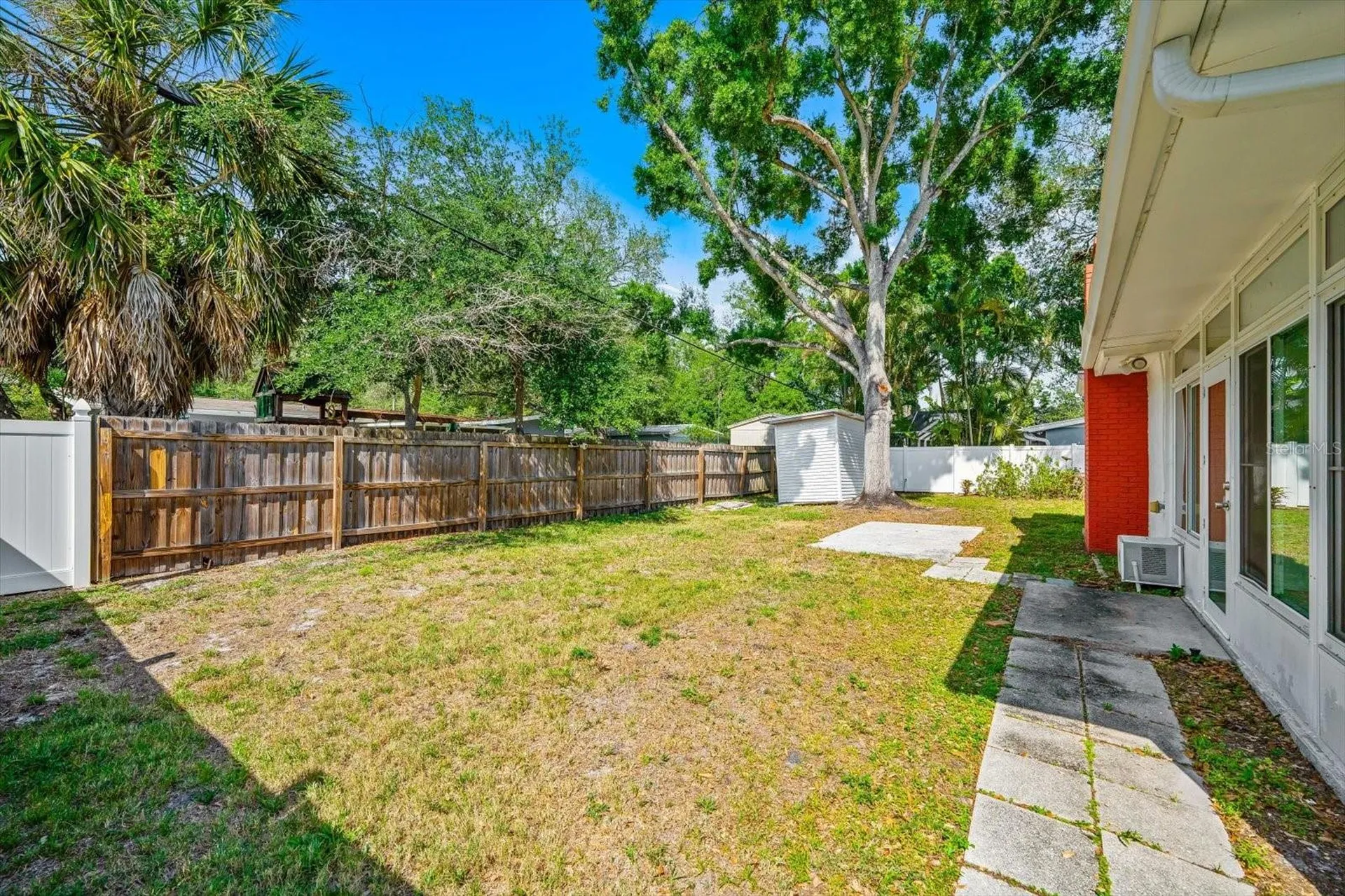 3315 W Beaumont Street Tampa FL 33611