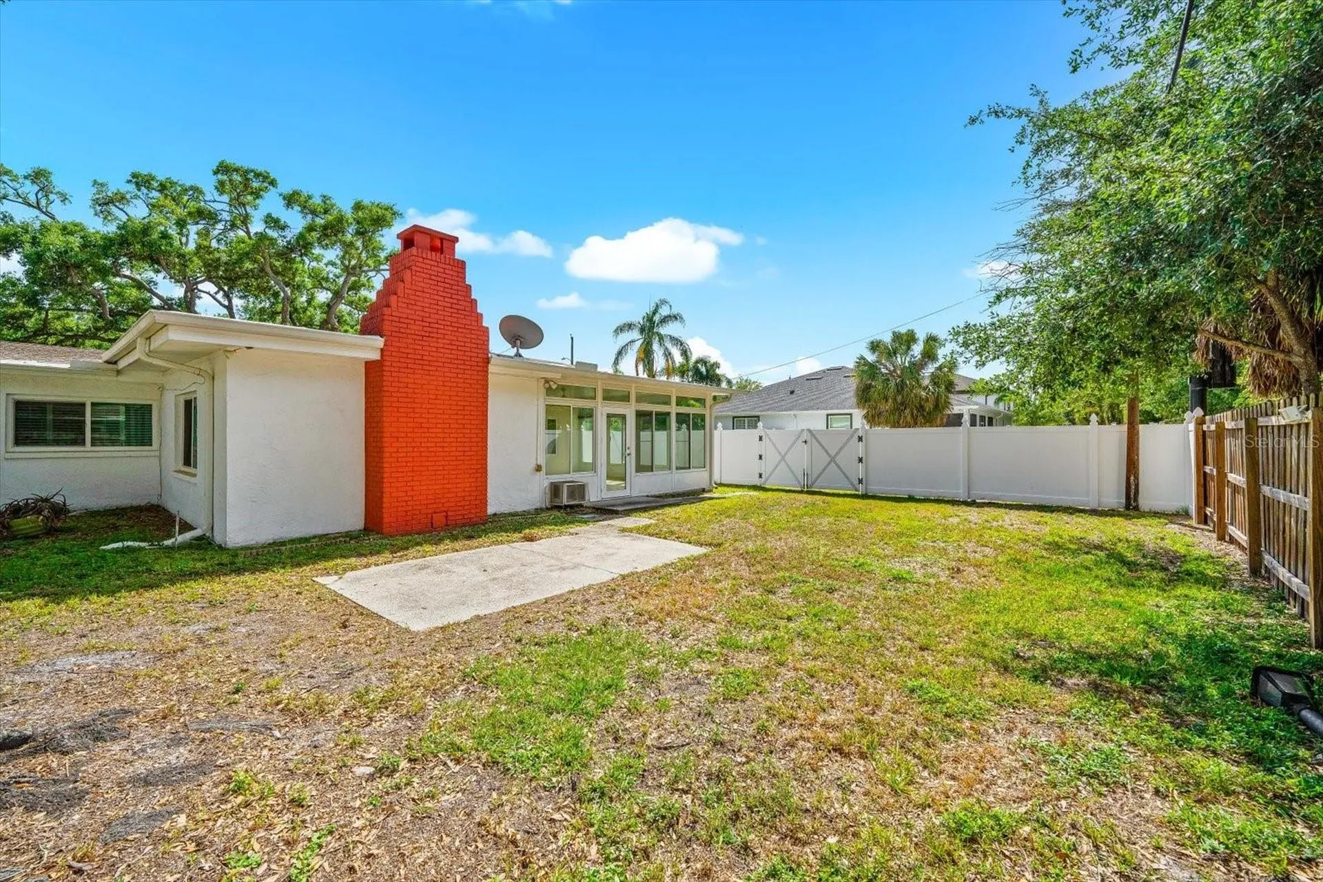 3315 W Beaumont Street Tampa FL 33611
