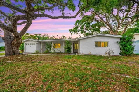 3315 W Beaumont Street Tampa FL 33611