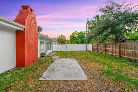 3315 W Beaumont Street Tampa FL 33611