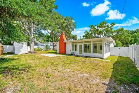 3315 W Beaumont Street Tampa FL 33611
