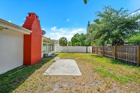 3315 W Beaumont Street Tampa FL 33611
