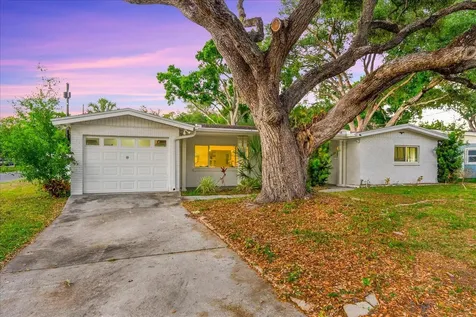 3315 W Beaumont Street Tampa FL 33611