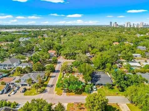3315 W Beaumont Street Tampa FL 33611