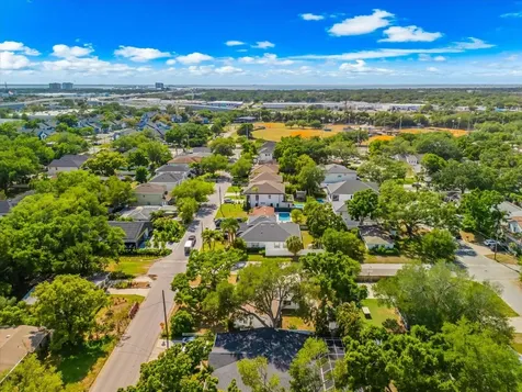 3315 W Beaumont Street Tampa FL 33611