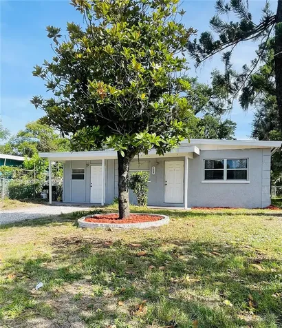 1939 7th Avenue E Bradenton FL 34208