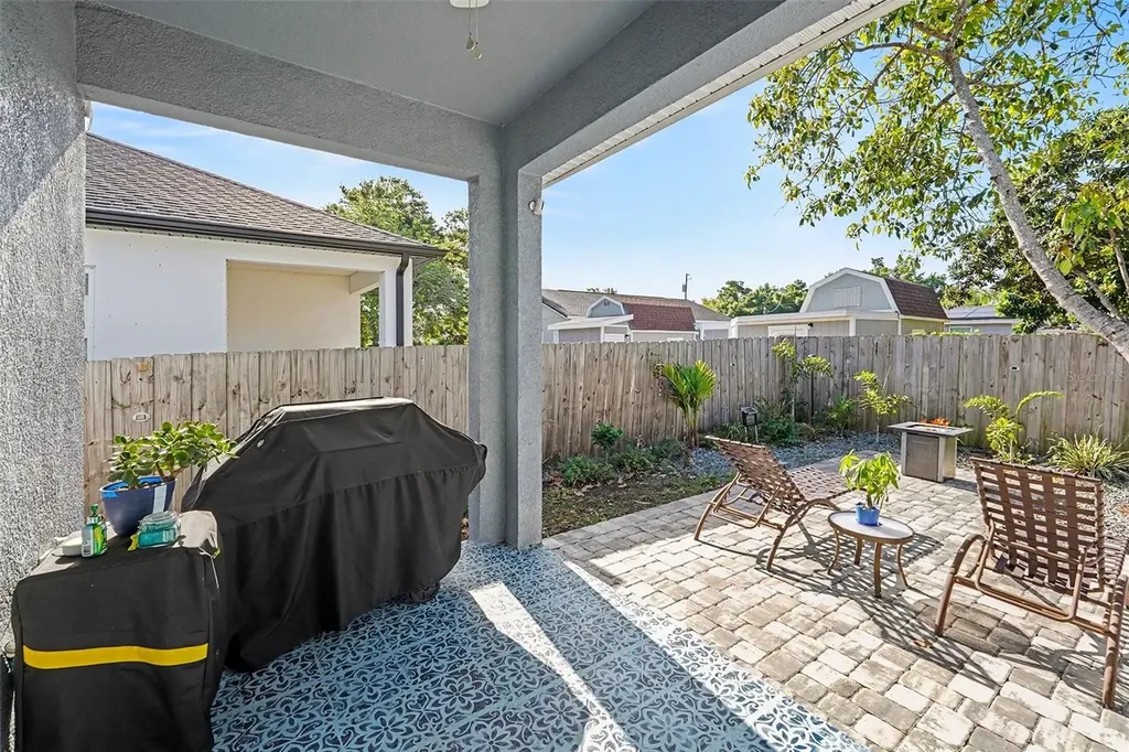 3409 E Powhatan Avenue Tampa FL 33610