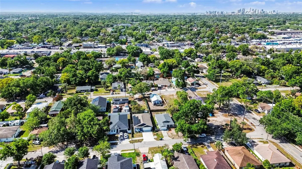 3409 E Powhatan Avenue Tampa FL 33610