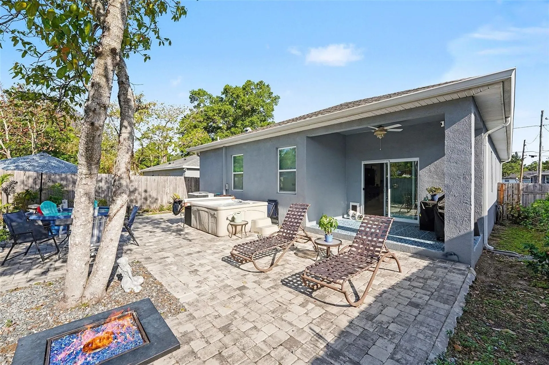 3409 E Powhatan Avenue Tampa FL 33610