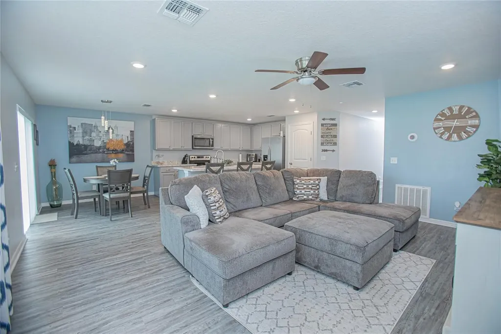 214 Linda Lane Auburndale FL 33823