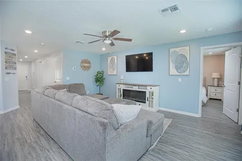 214 Linda Lane Auburndale FL 33823