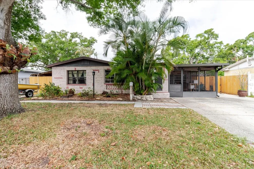 8300 54th Street N Pinellas Park FL 33781