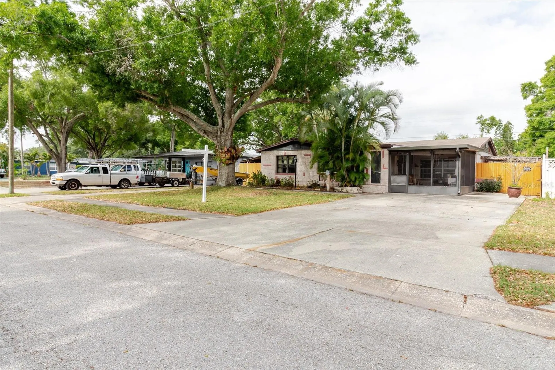 8300 54th Street N Pinellas Park FL 33781