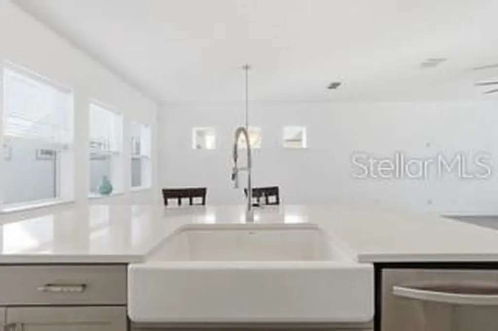 12837 Salk Way Orlando FL 32827