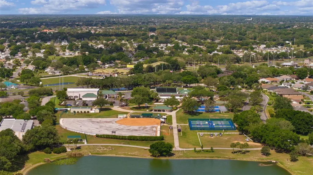 17600 SE 117th Circle Summerfield FL 34491