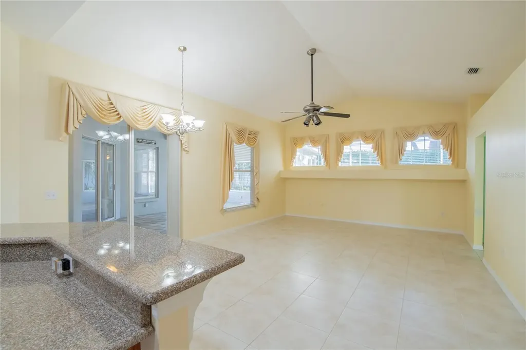 4810 Water Lark Way Valrico FL 33596