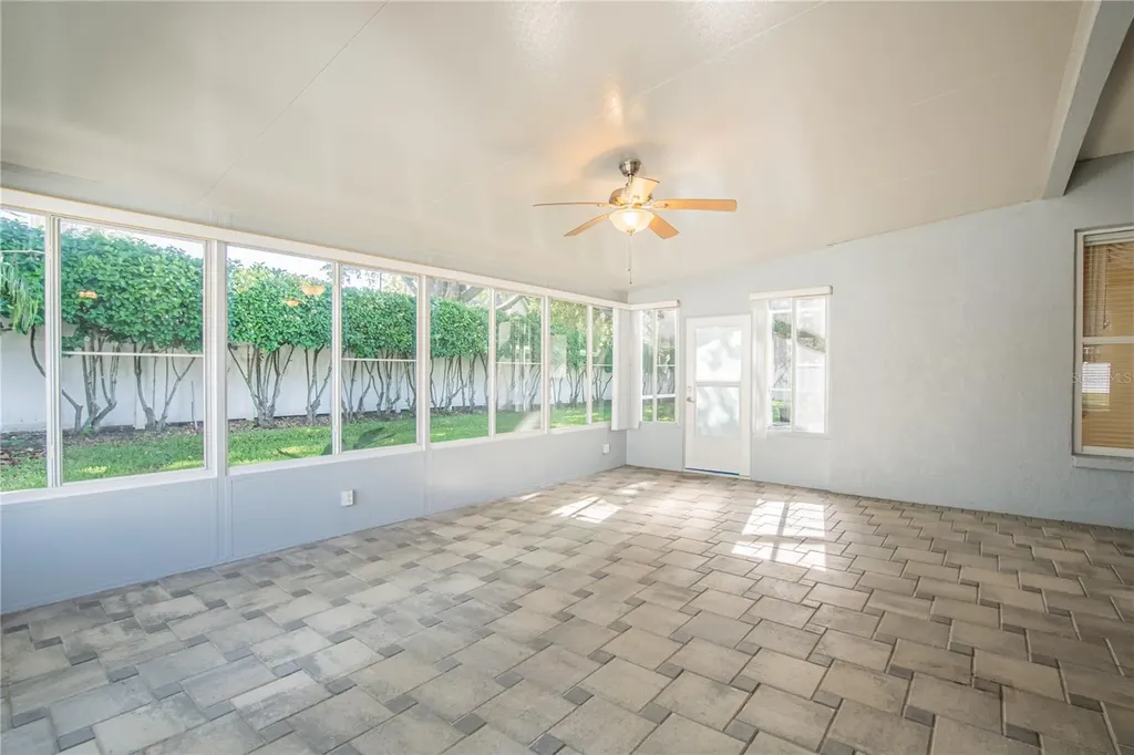 4810 Water Lark Way Valrico FL 33596