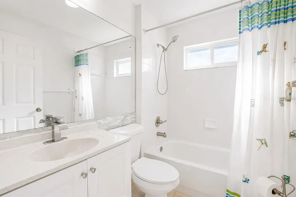 4810 Water Lark Way Valrico FL 33596