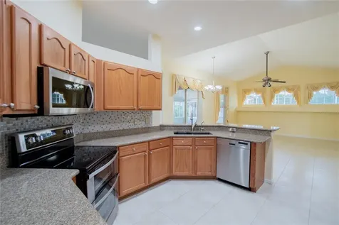 4810 Water Lark Way Valrico FL 33596