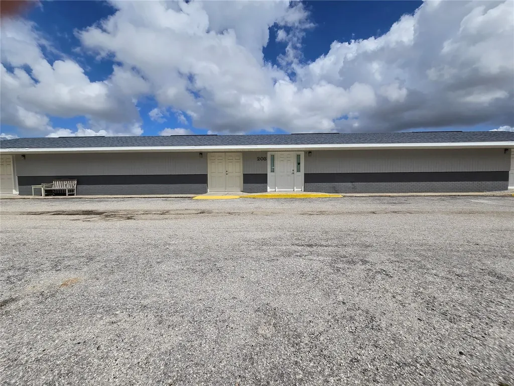 11151 66th Street Largo FL 33773