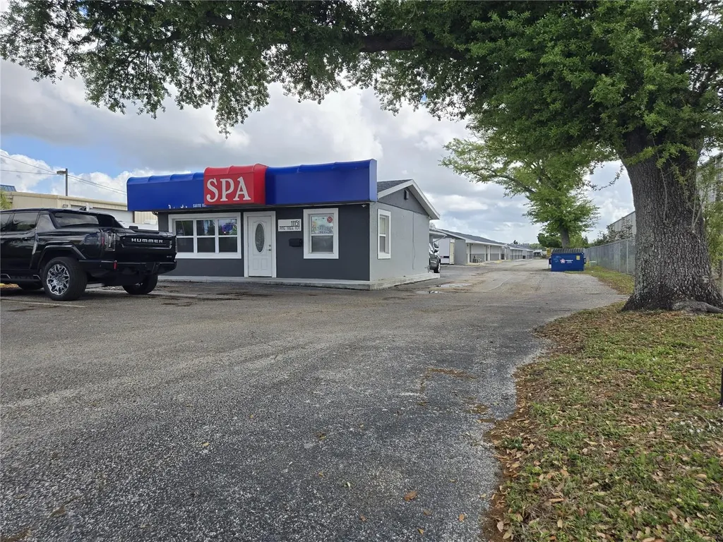 11151 66th Street Largo FL 33773