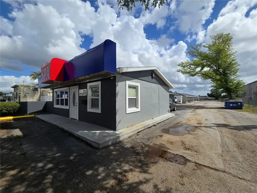 11151 66th Street Largo FL 33773