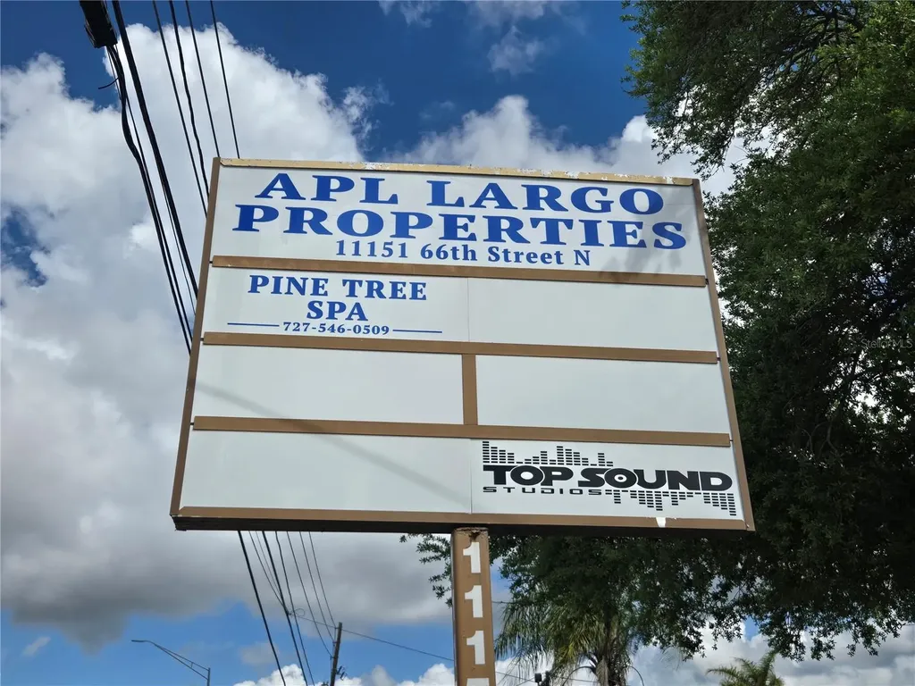 11151 66th Street Largo FL 33773