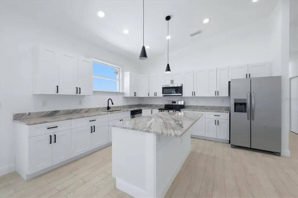 8 Bank Court Placida FL 33946