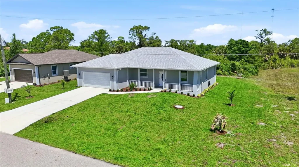 8 Bank Court Placida FL 33946
