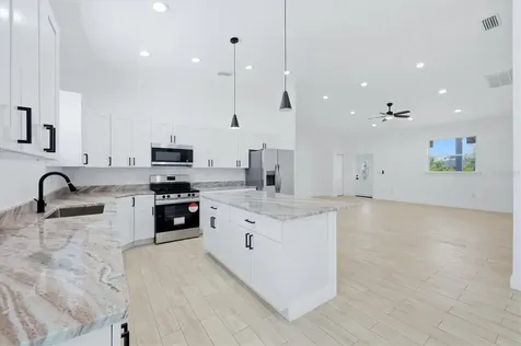 8 Bank Court Placida FL 33946