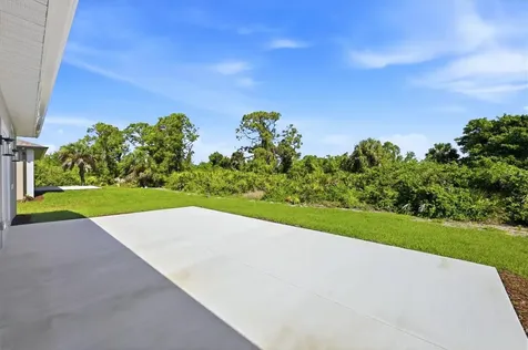 8 Bank Court Placida FL 33946
