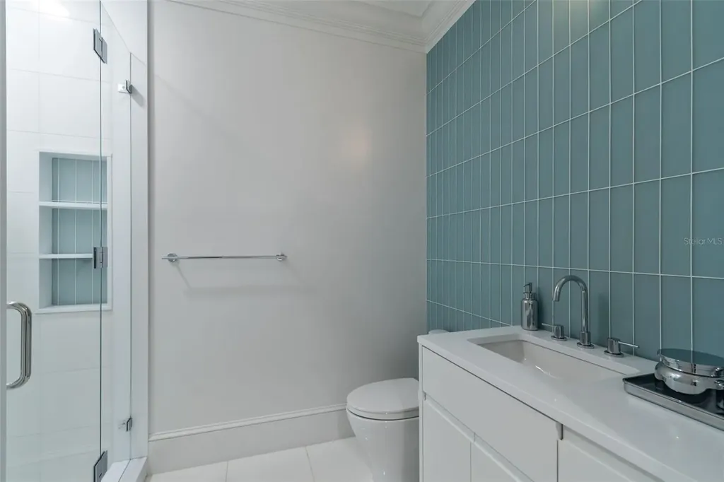 450 Knights Run Avenue Tampa FL 33602