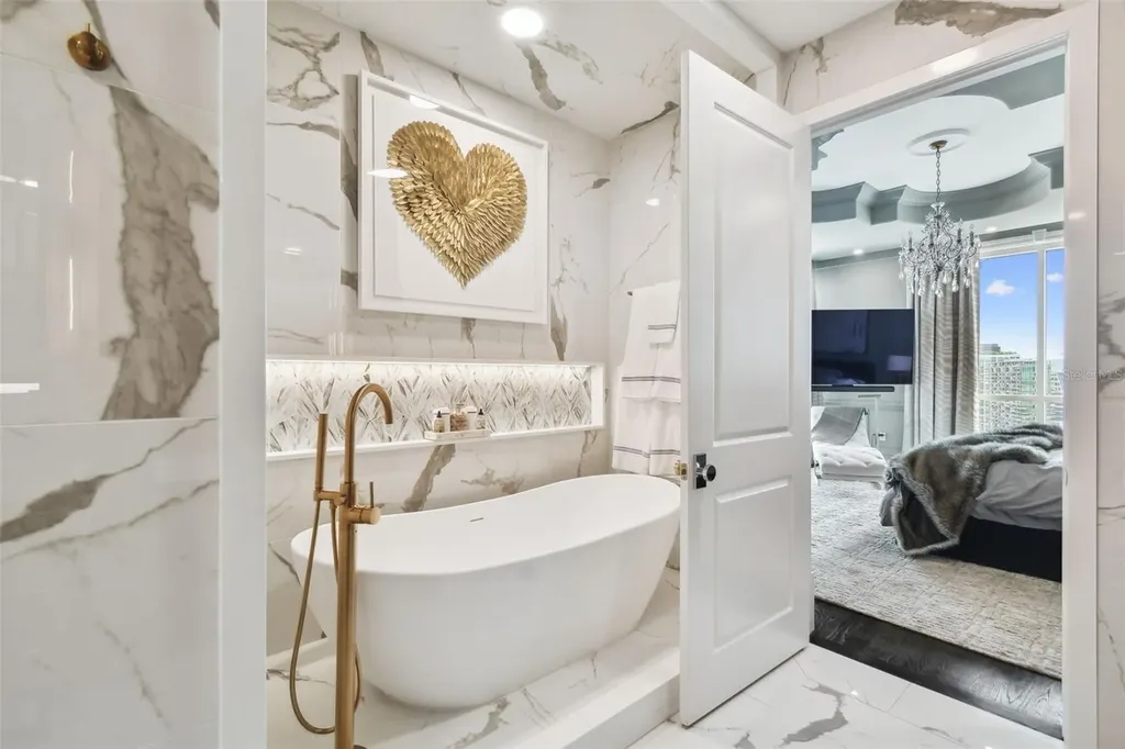 450 Knights Run Avenue Tampa FL 33602
