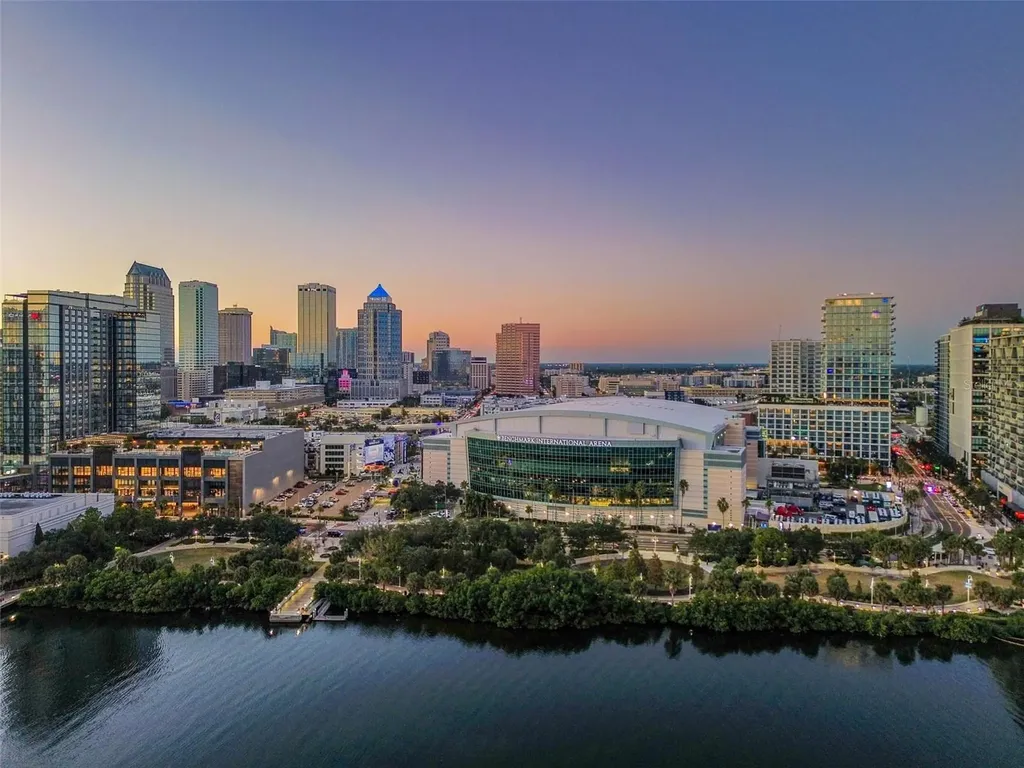 450 Knights Run Avenue Tampa FL 33602