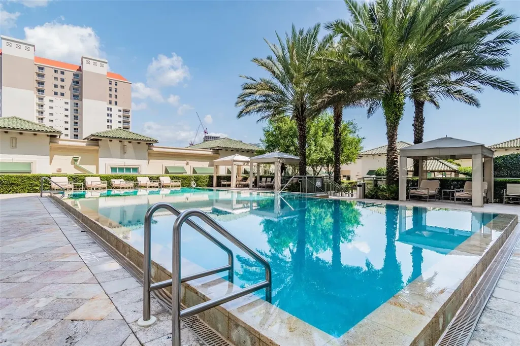 450 Knights Run Avenue Tampa FL 33602
