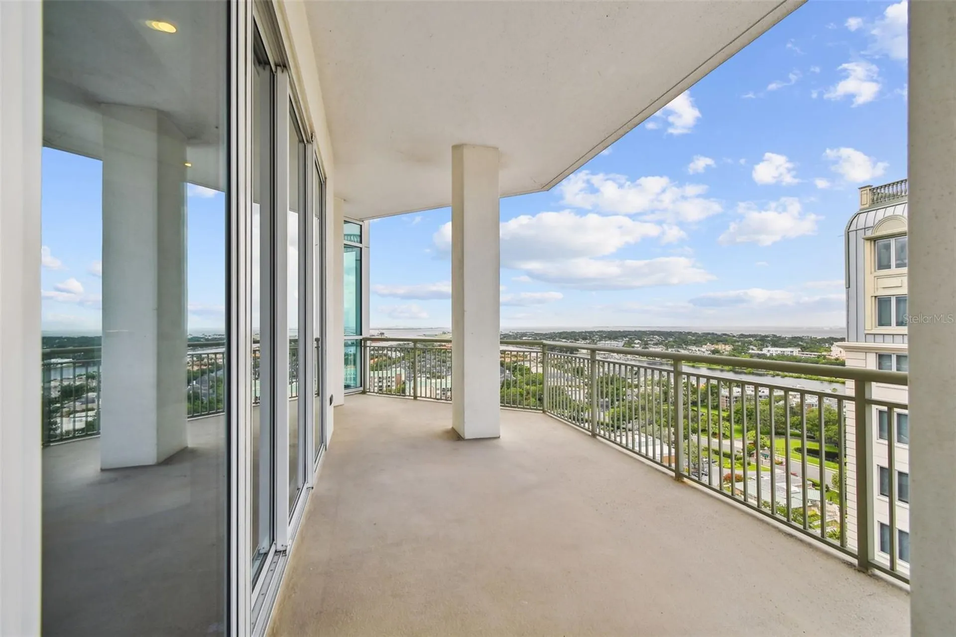450 Knights Run Avenue Tampa FL 33602