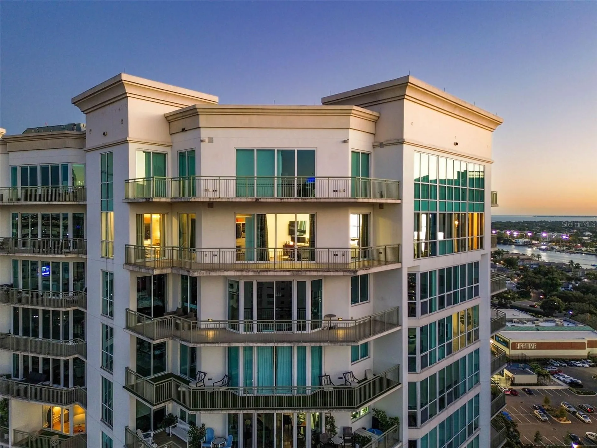 450 Knights Run Avenue Tampa FL 33602