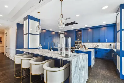 450 Knights Run Avenue Tampa FL 33602