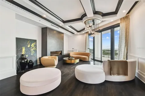 450 Knights Run Avenue Tampa FL 33602
