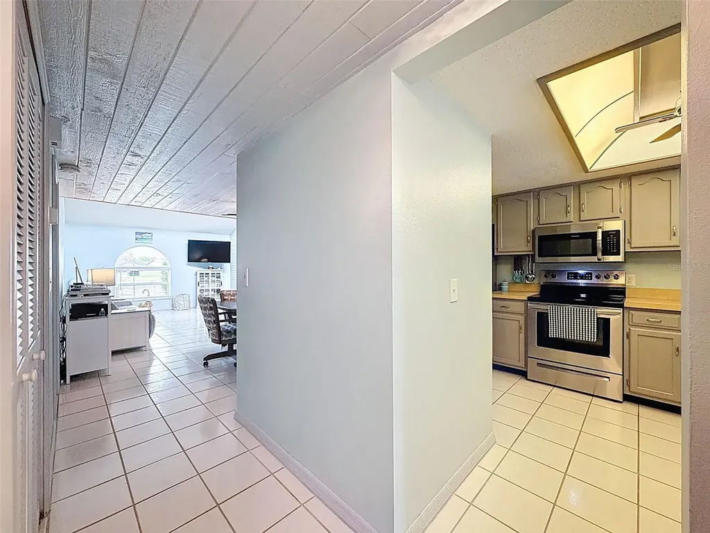 9127 Lingrove Road Weeki Wachee FL 34613