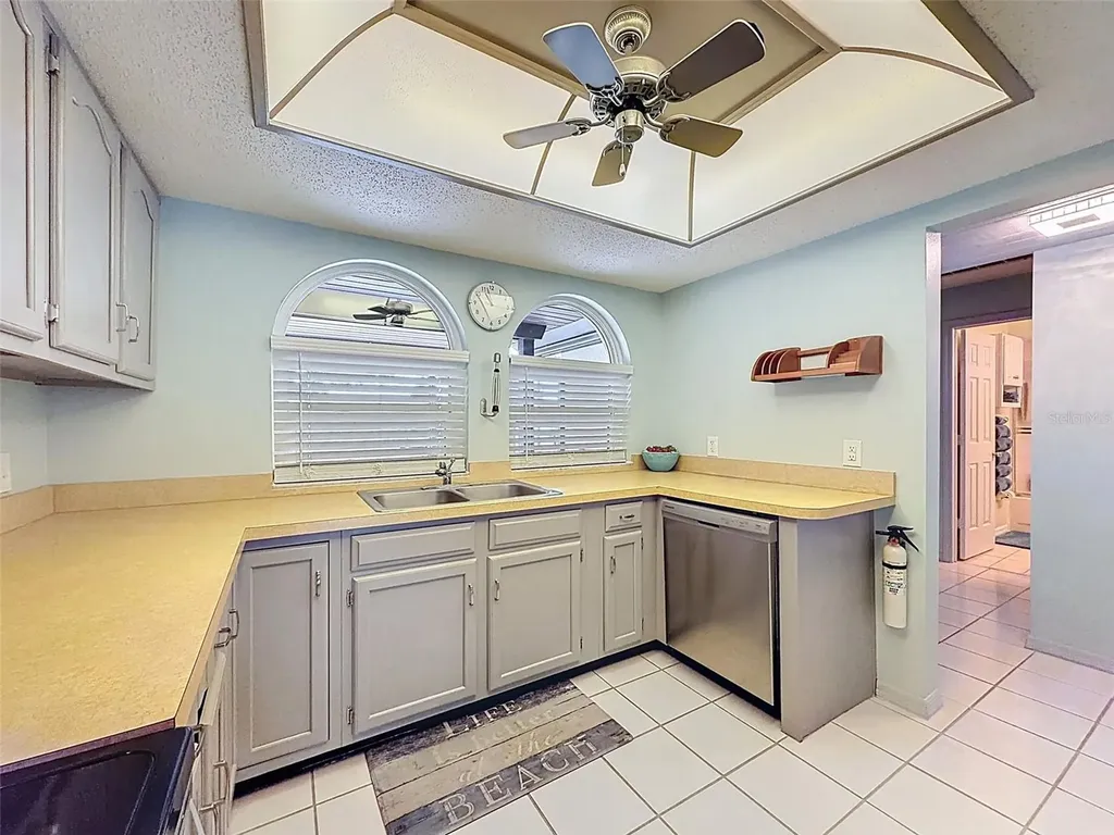 9127 Lingrove Road Weeki Wachee FL 34613