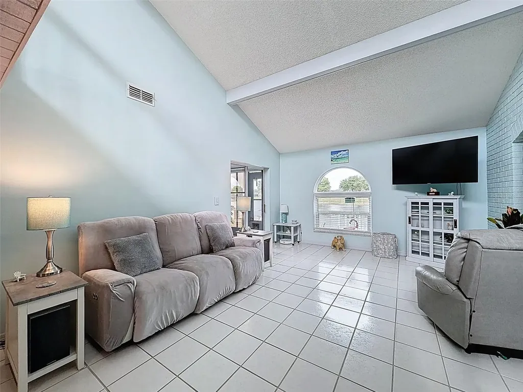 9127 Lingrove Road Weeki Wachee FL 34613