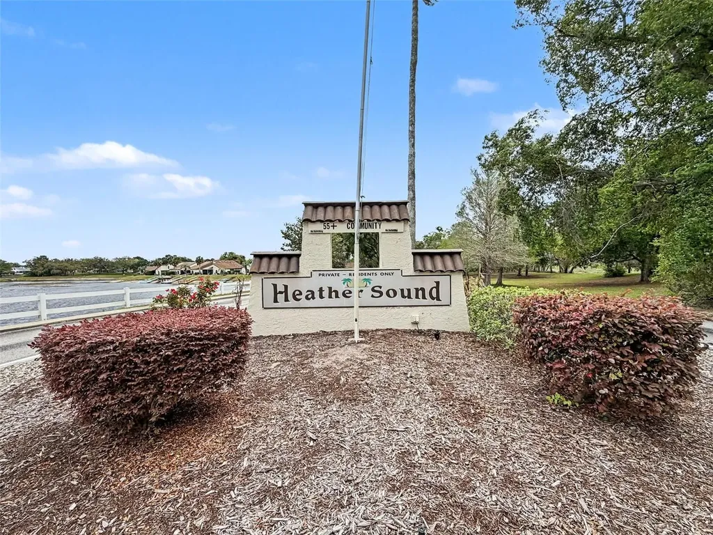 9127 Lingrove Road Weeki Wachee FL 34613