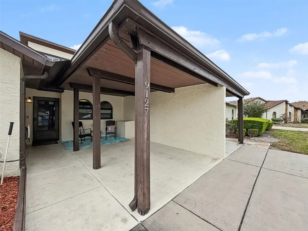 9127 Lingrove Road Weeki Wachee FL 34613