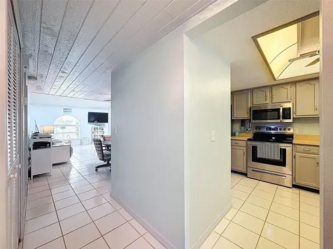 9127 Lingrove Road Weeki Wachee FL 34613